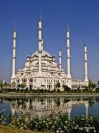 http://anatolia.luwo.be/destinations/adana/adana_01.jpg